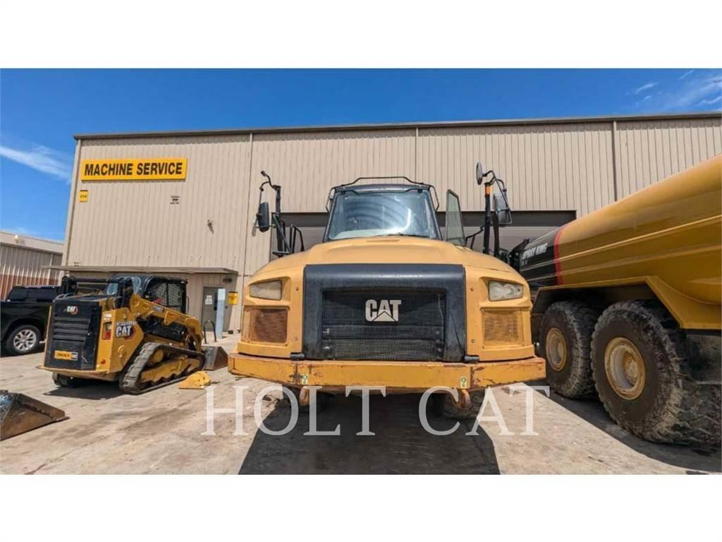 CAT 725C 鉸接式起吊車