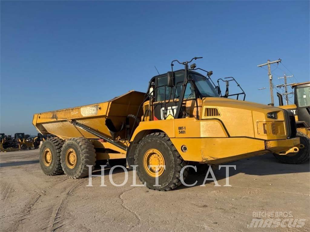 CAT 725C 鉸接式起吊車