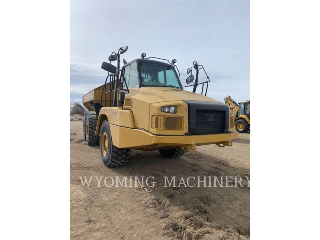 CAT 725C 2 鉸接式起吊車