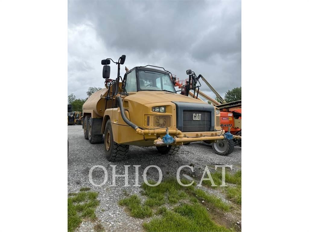 CAT 725C WT 鉸接式起吊車