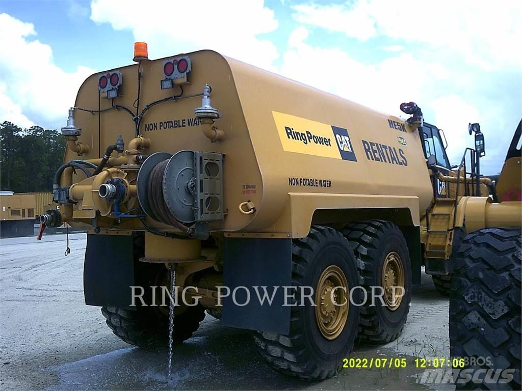 CAT 725C2WW 運油車