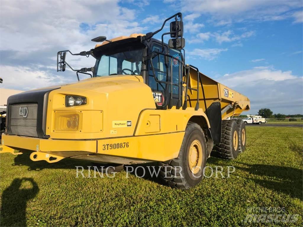 CAT 725TG 鉸接式起吊車
