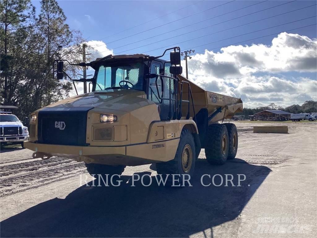 CAT 725TG 鉸接式起吊車