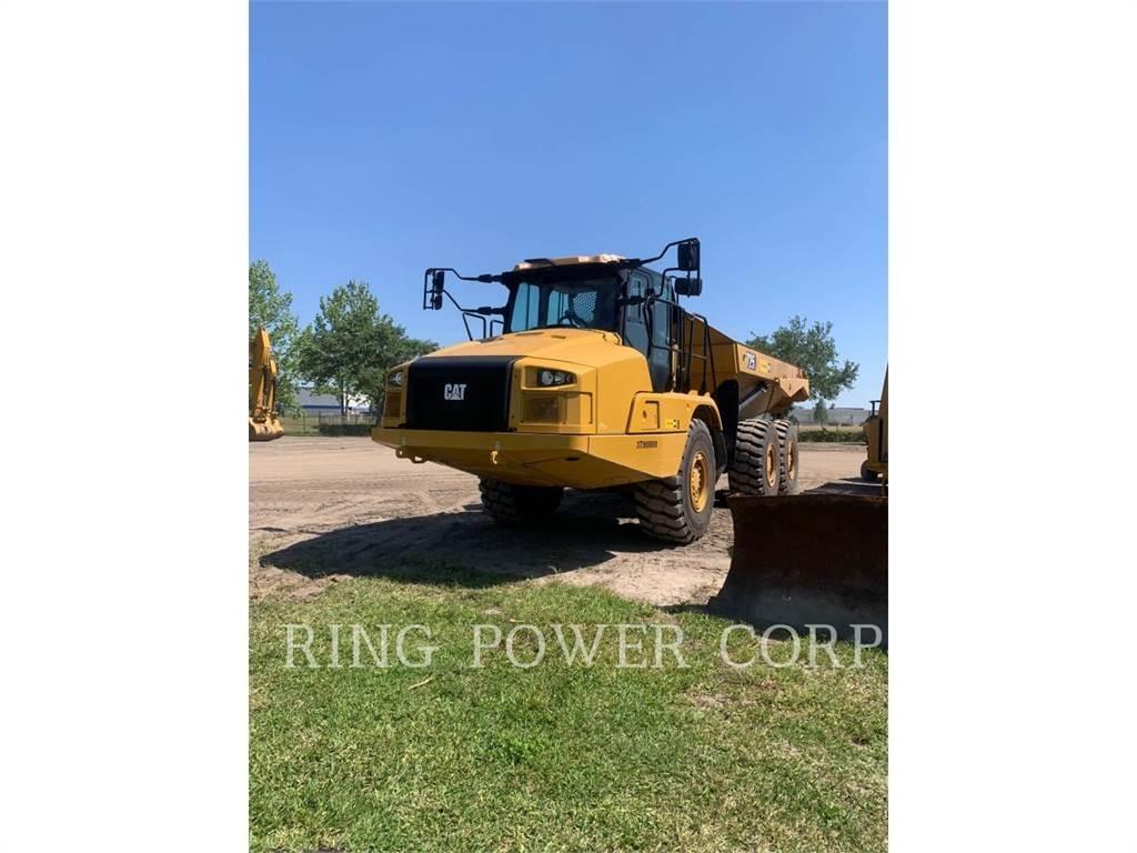 CAT 725TG 鉸接式起吊車