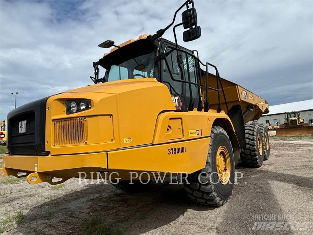 CAT 725TG 鉸接式起吊車