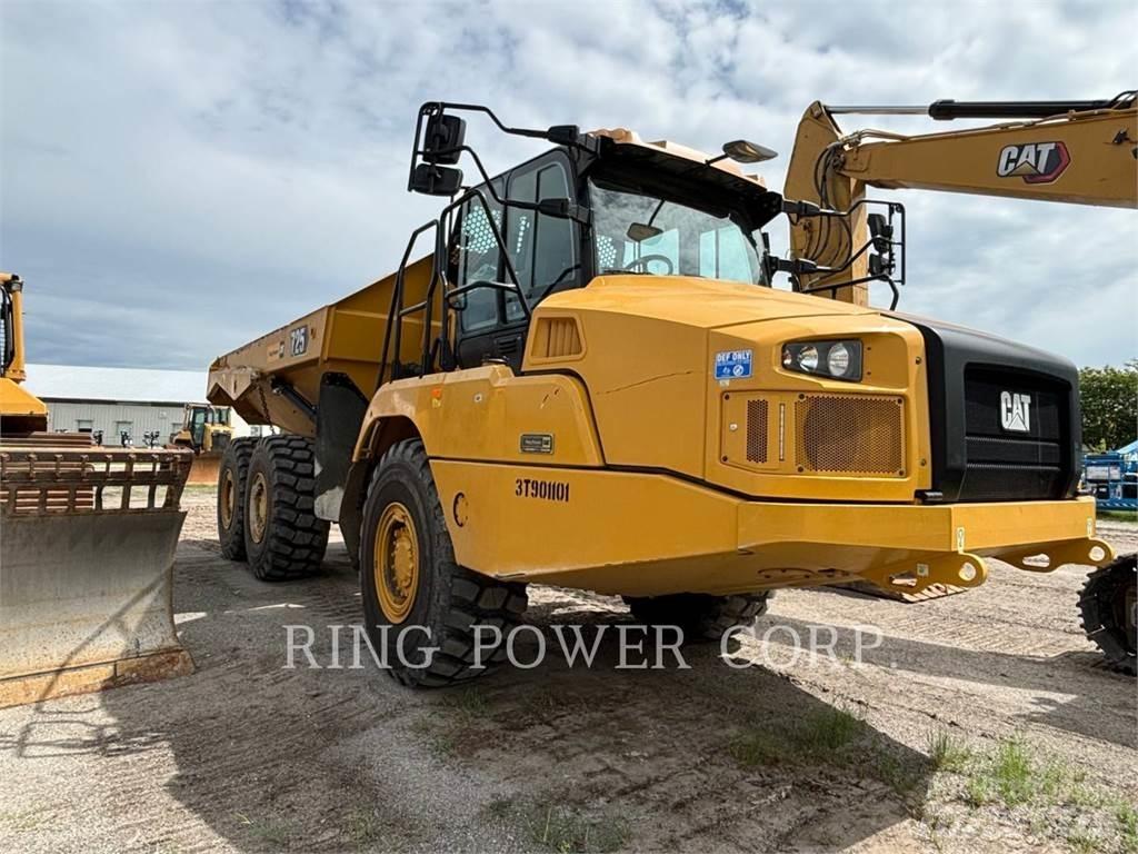 CAT 725TG 鉸接式起吊車