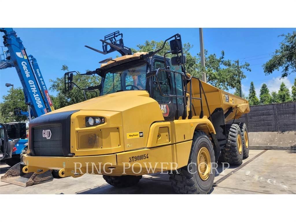 CAT 725TG 鉸接式起吊車