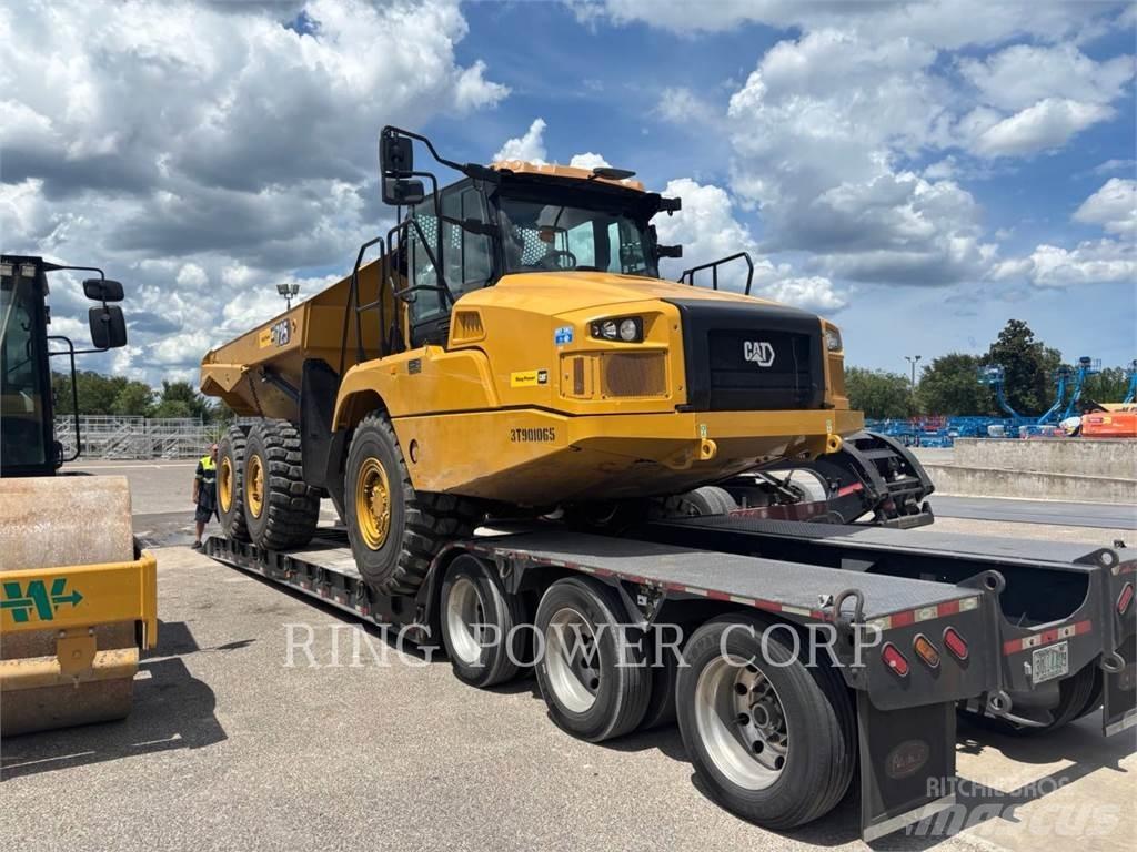 CAT 725TG 鉸接式起吊車