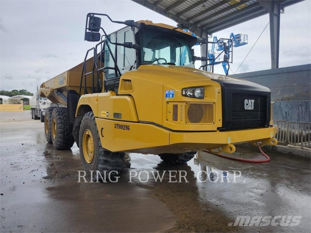 CAT 725TG 鉸接式起吊車