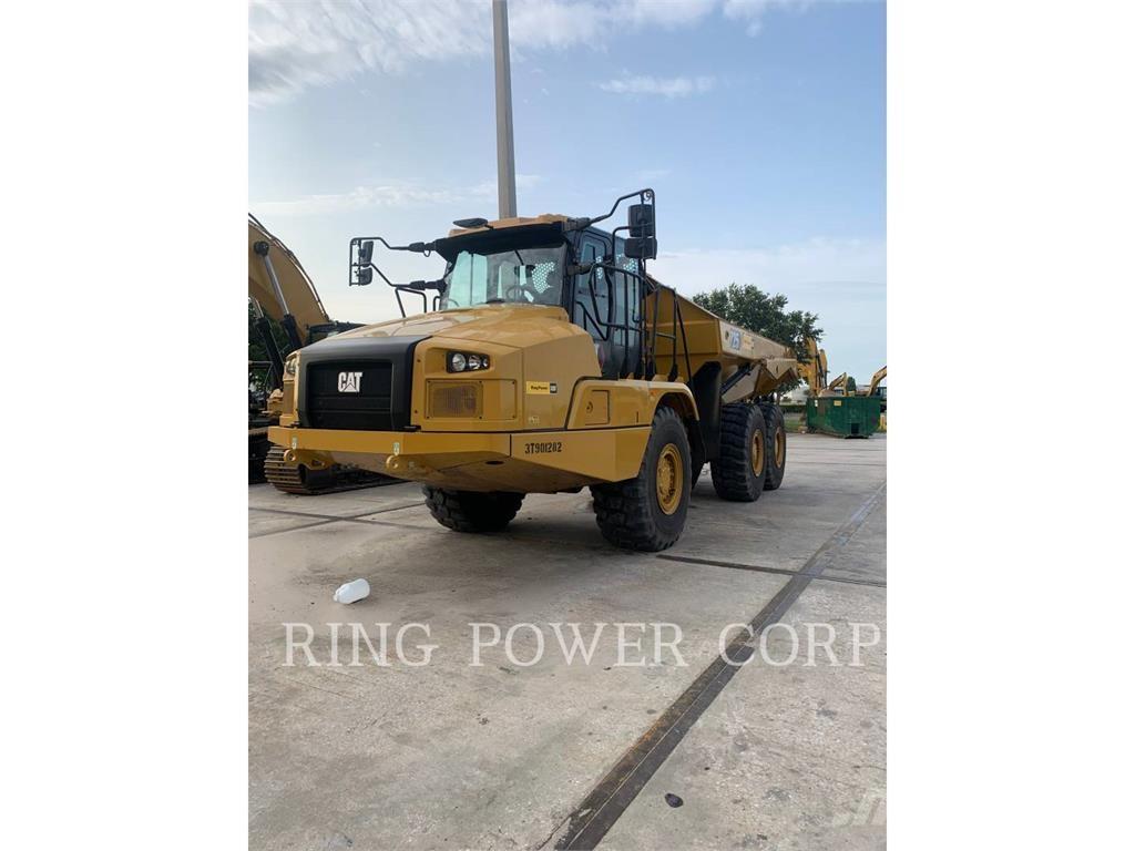 CAT 725TG 鉸接式起吊車