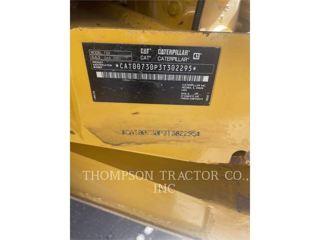 CAT 730 鉸接式起吊車