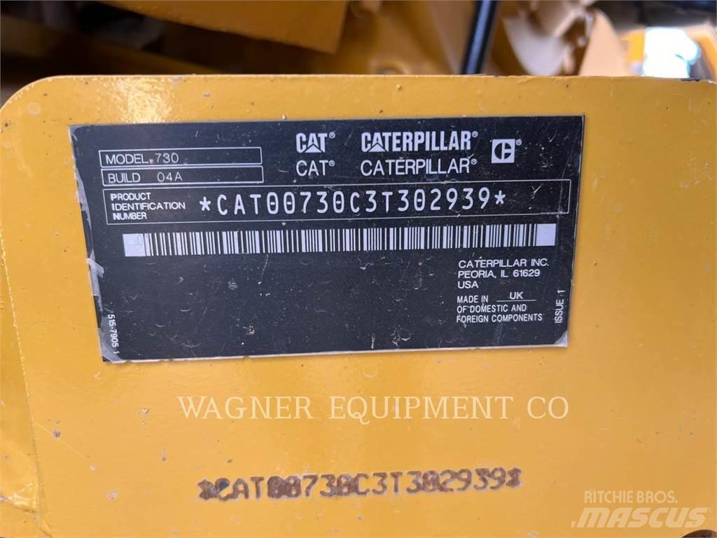 CAT 730 鉸接式起吊車