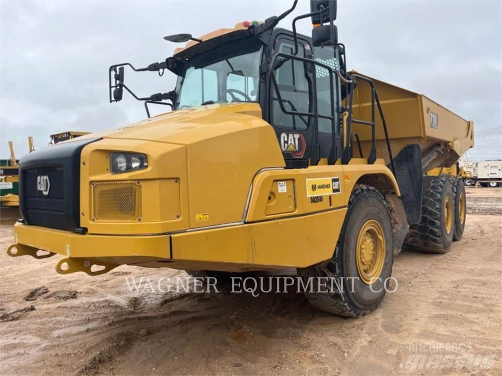 CAT 730 鉸接式起吊車