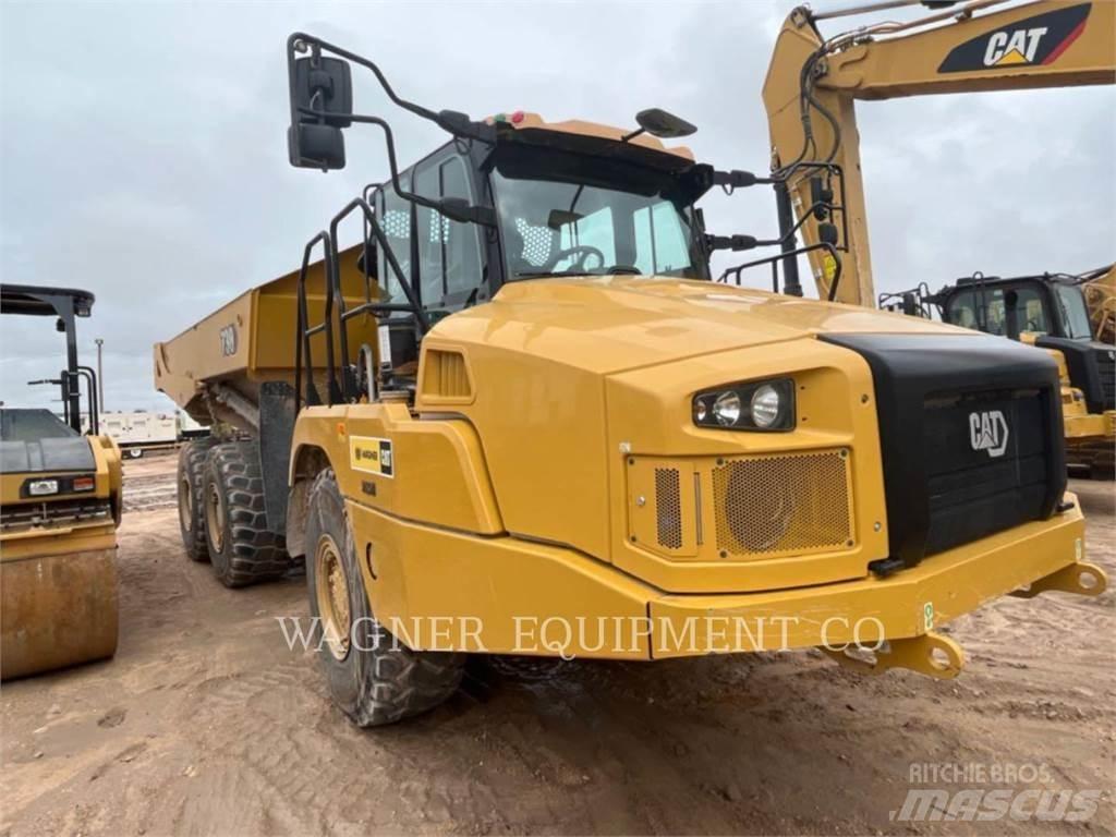 CAT 730 鉸接式起吊車