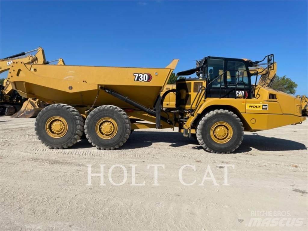 CAT 730 鉸接式起吊車