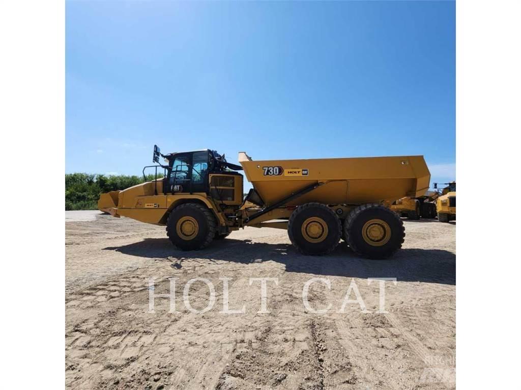 CAT 730 鉸接式起吊車