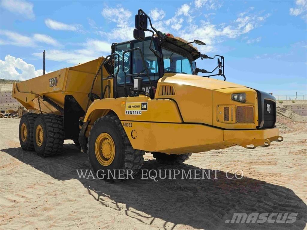 CAT 730 鉸接式起吊車