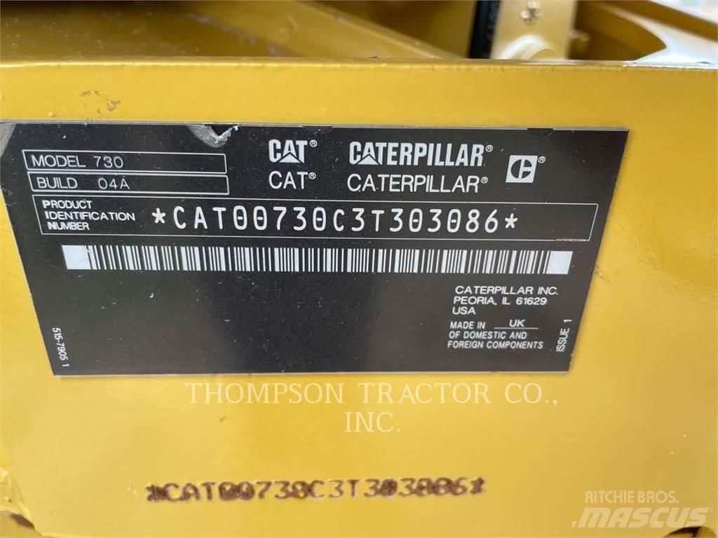 CAT 730 鉸接式起吊車