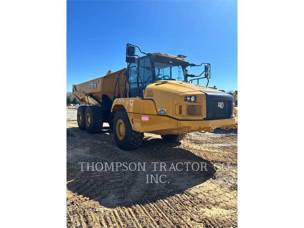 CAT 730 鉸接式起吊車