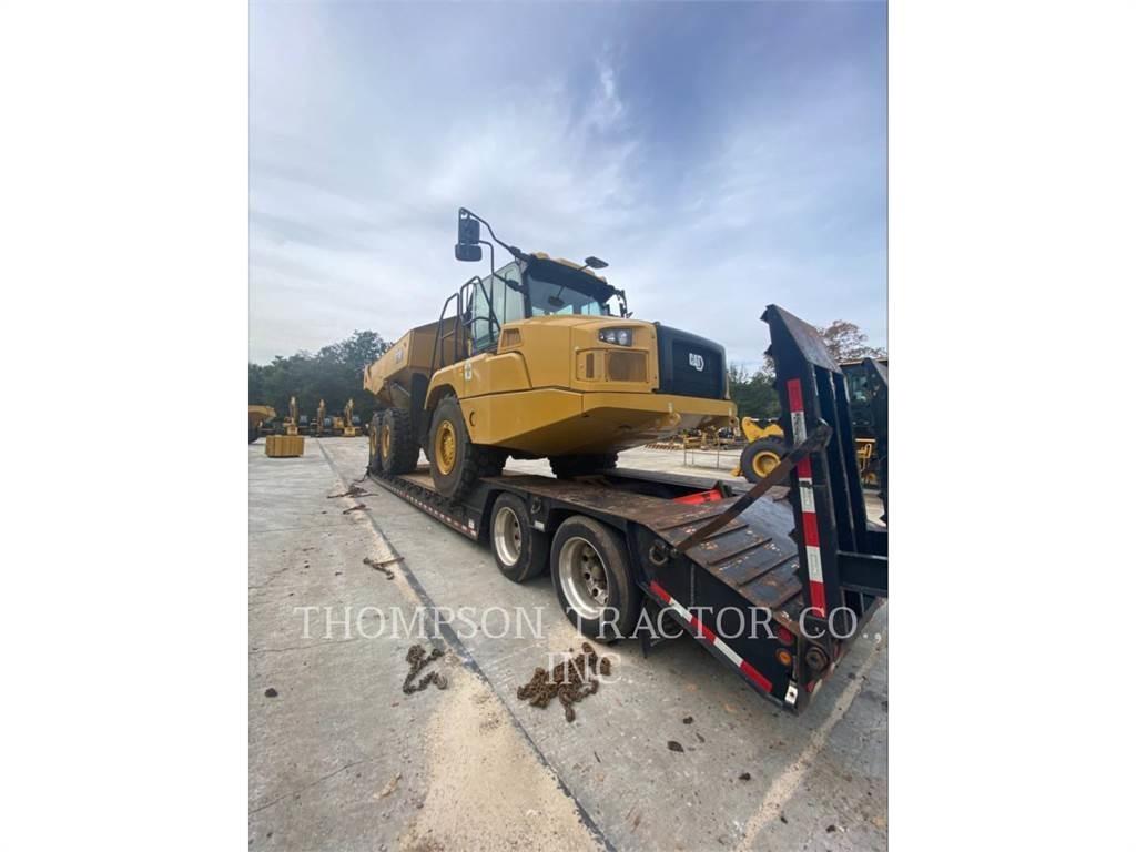 CAT 730 鉸接式起吊車