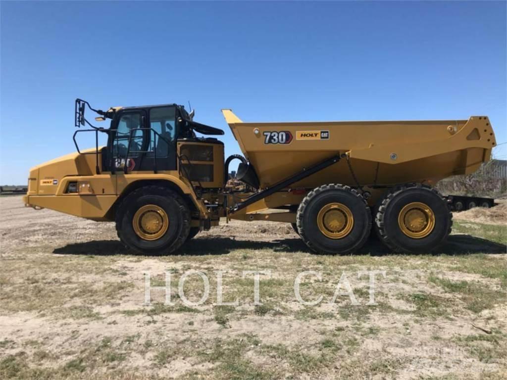 CAT 730 鉸接式起吊車