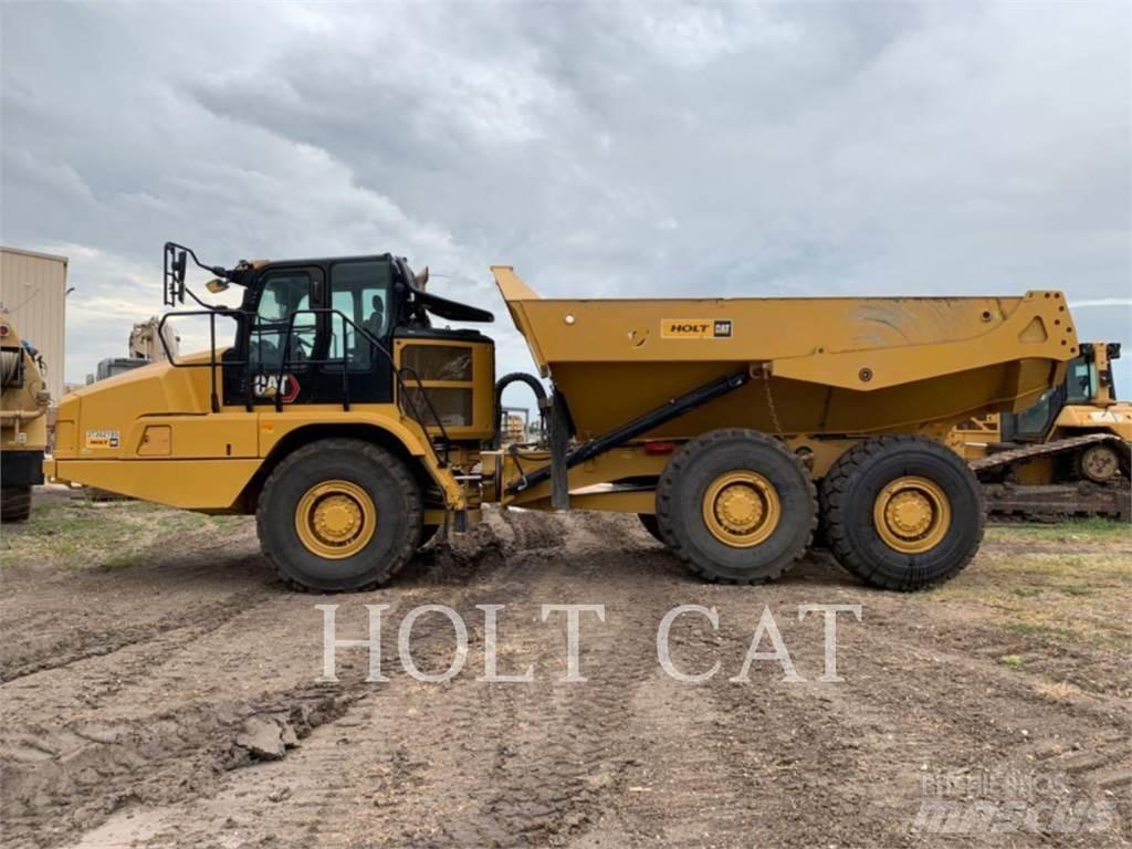 CAT 730 鉸接式起吊車