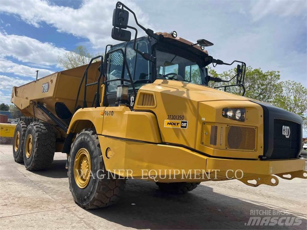 CAT 730 鉸接式起吊車