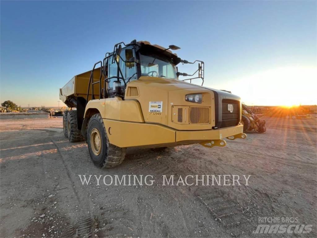 CAT 730 鉸接式起吊車
