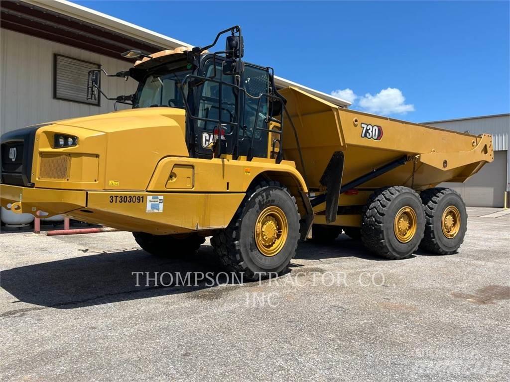 CAT 730 鉸接式起吊車