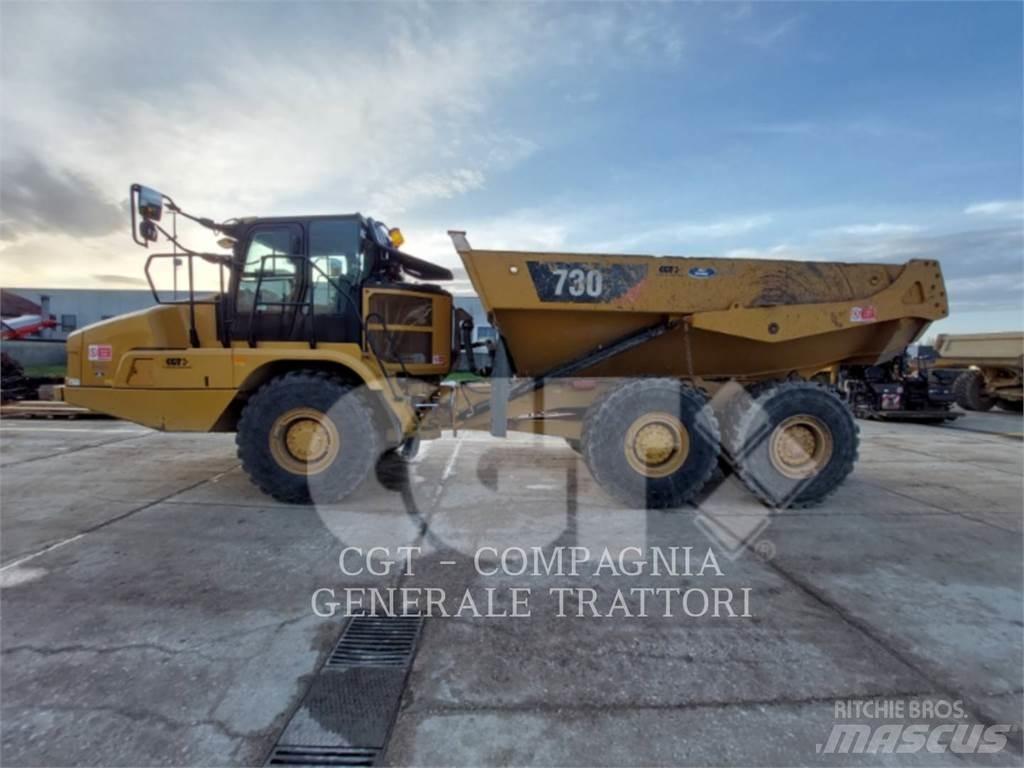 CAT 730 鉸接式起吊車