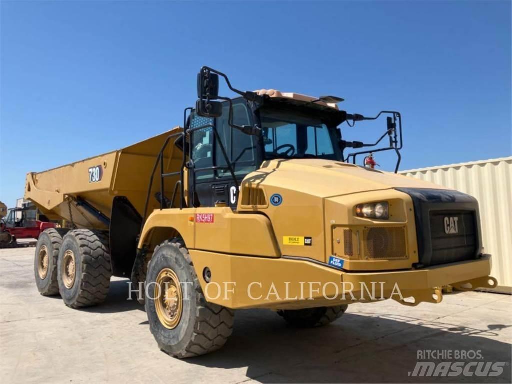 CAT 730 鉸接式起吊車