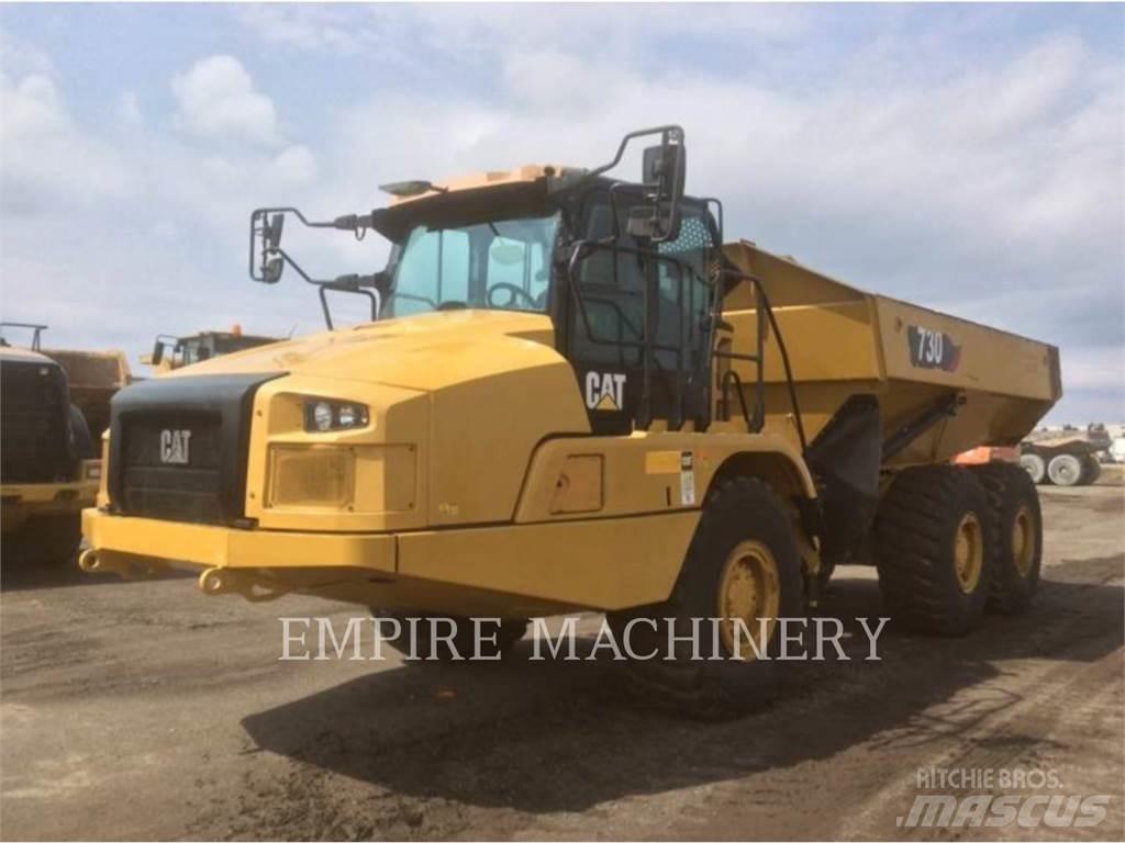 CAT 730 鉸接式起吊車