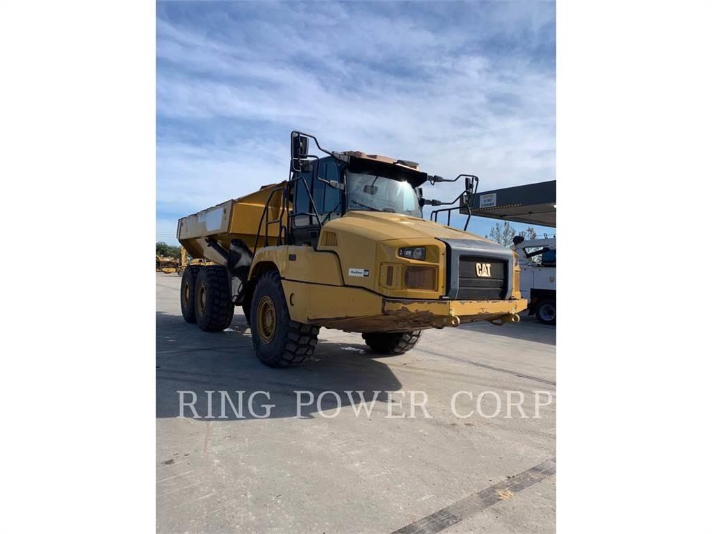 CAT 730 鉸接式起吊車