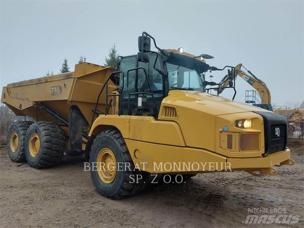 CAT 730 鉸接式起吊車
