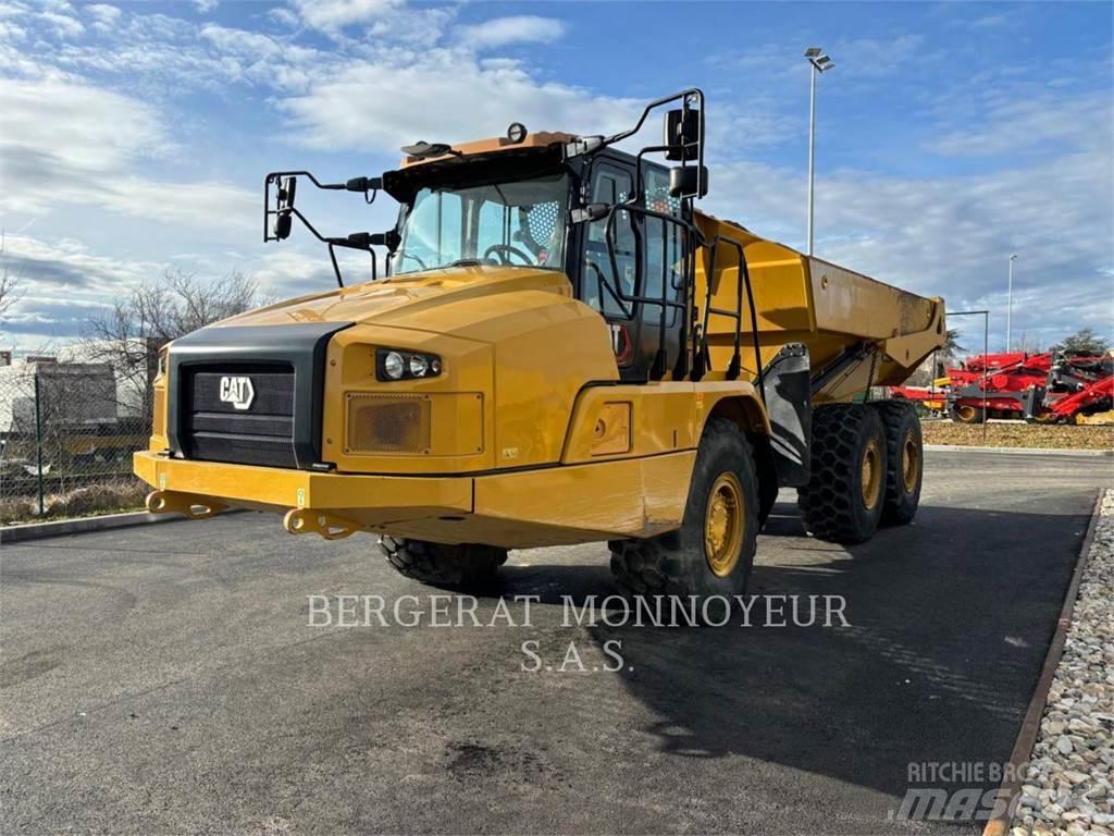 CAT 730 鉸接式起吊車