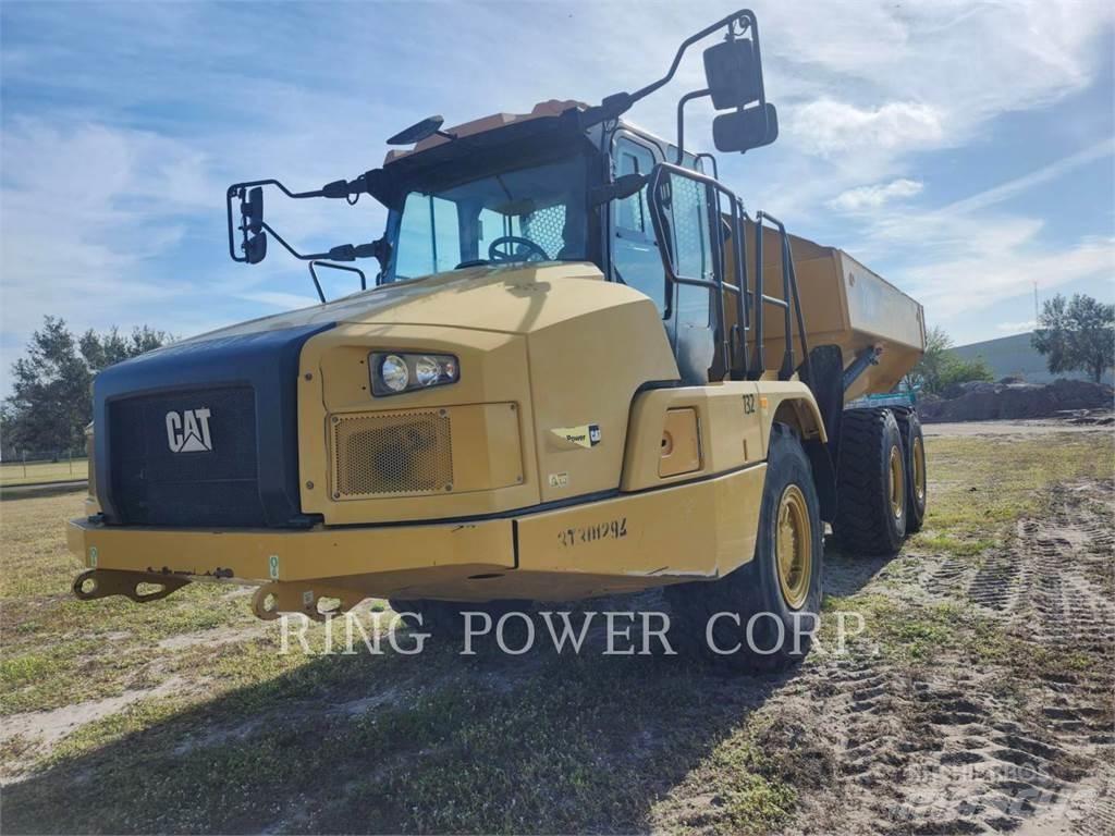 CAT 730 鉸接式起吊車