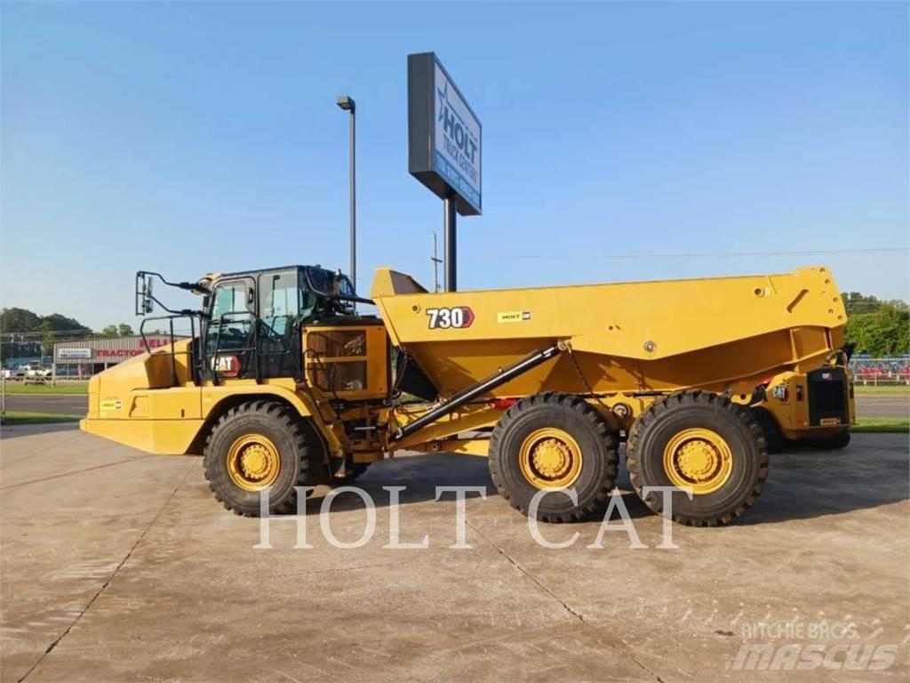 CAT 730 鉸接式起吊車