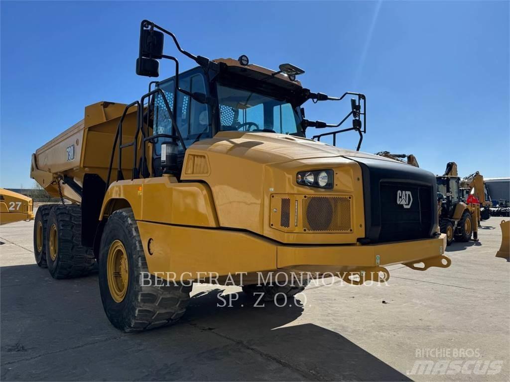 CAT 730 鉸接式起吊車