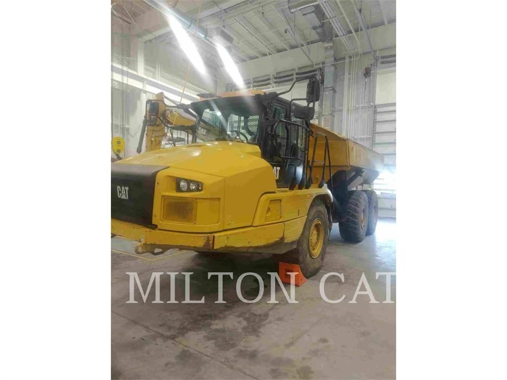CAT 730 鉸接式起吊車