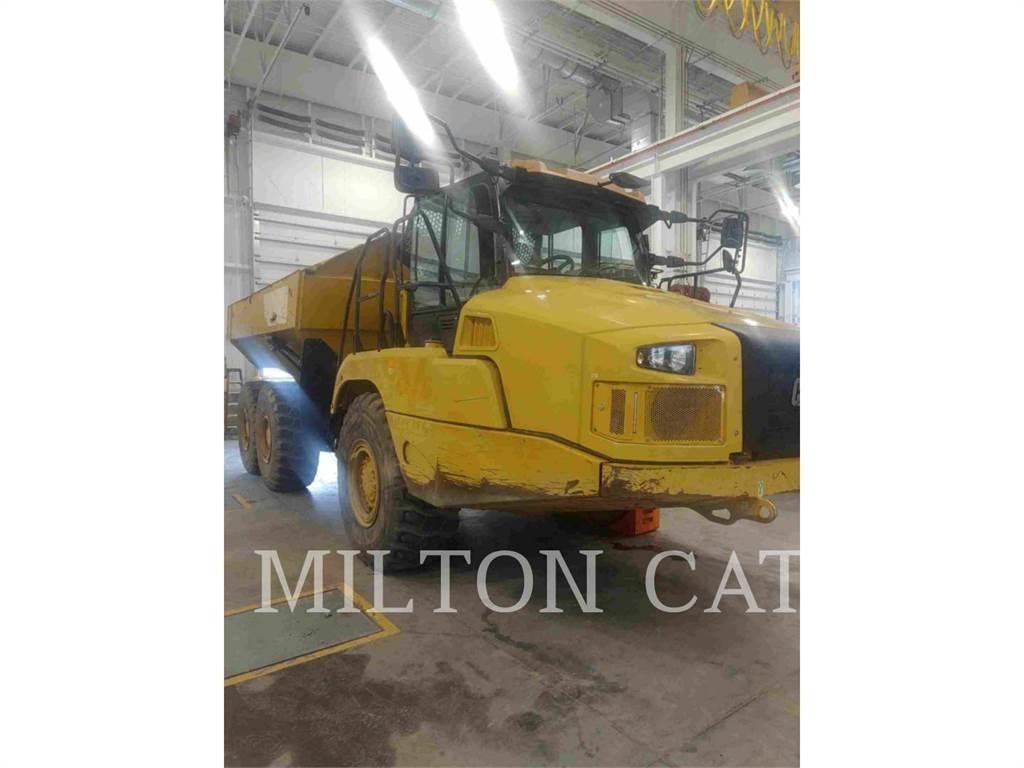 CAT 730 鉸接式起吊車