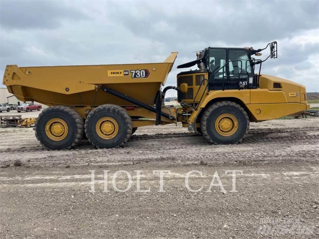CAT 730 鉸接式起吊車
