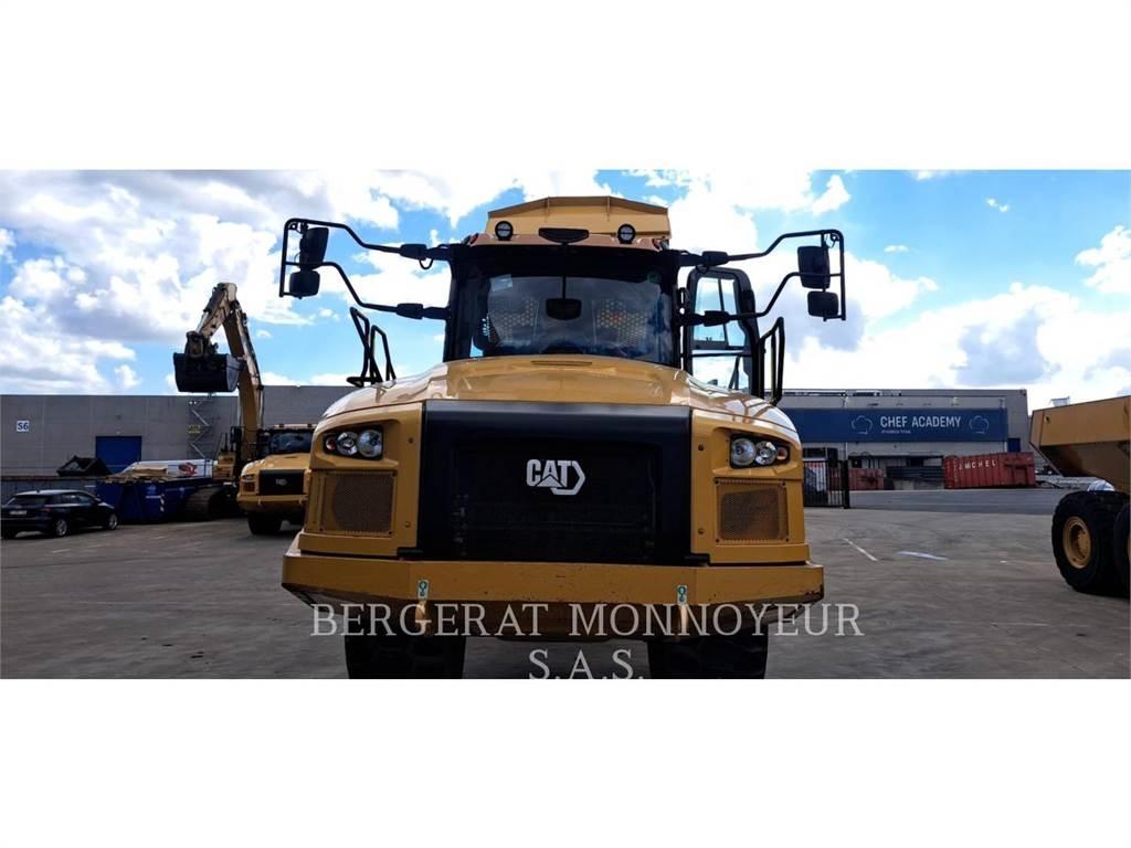 CAT 730 鉸接式起吊車