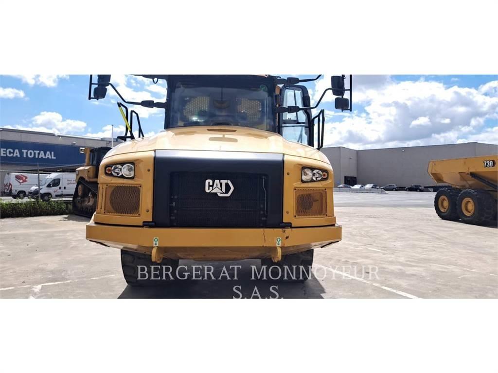 CAT 730 鉸接式起吊車