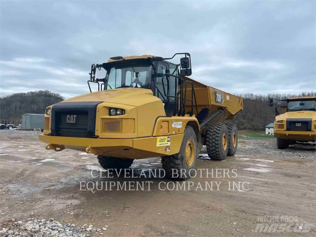 CAT 730 鉸接式起吊車