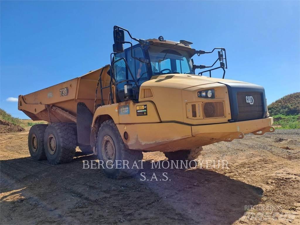 CAT 730 鉸接式起吊車