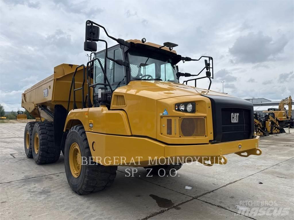 CAT 730 鉸接式起吊車
