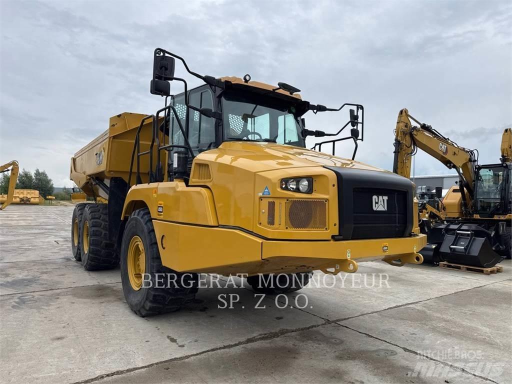 CAT 730 鉸接式起吊車