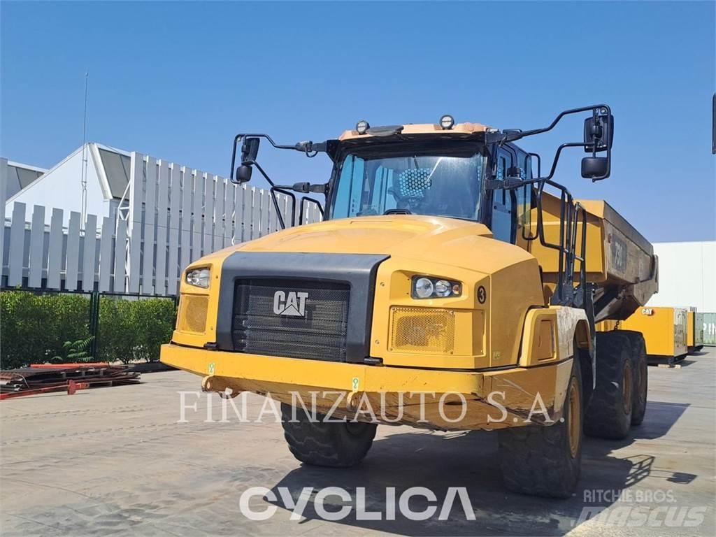 CAT 730 鉸接式起吊車