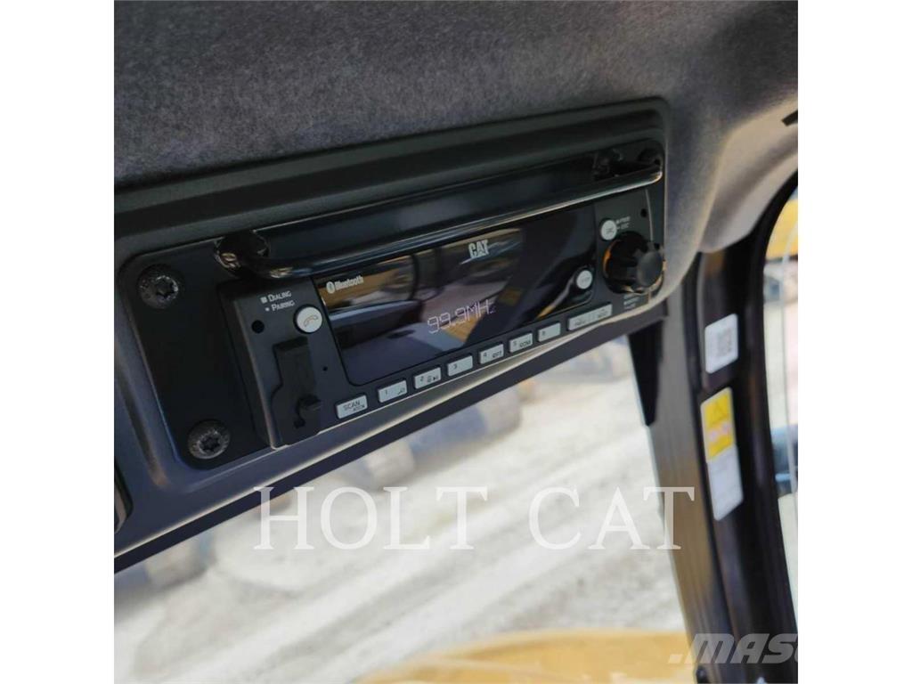 CAT 730 鉸接式起吊車