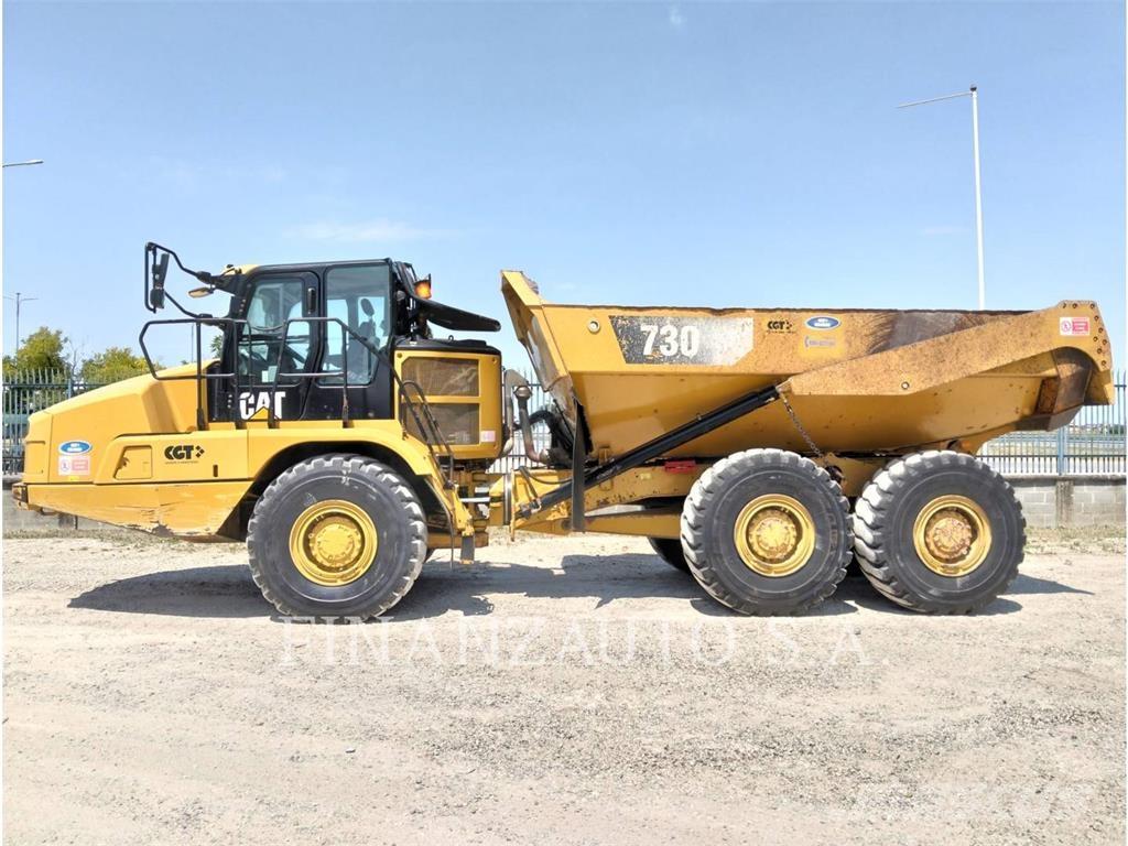 CAT 730 鉸接式起吊車
